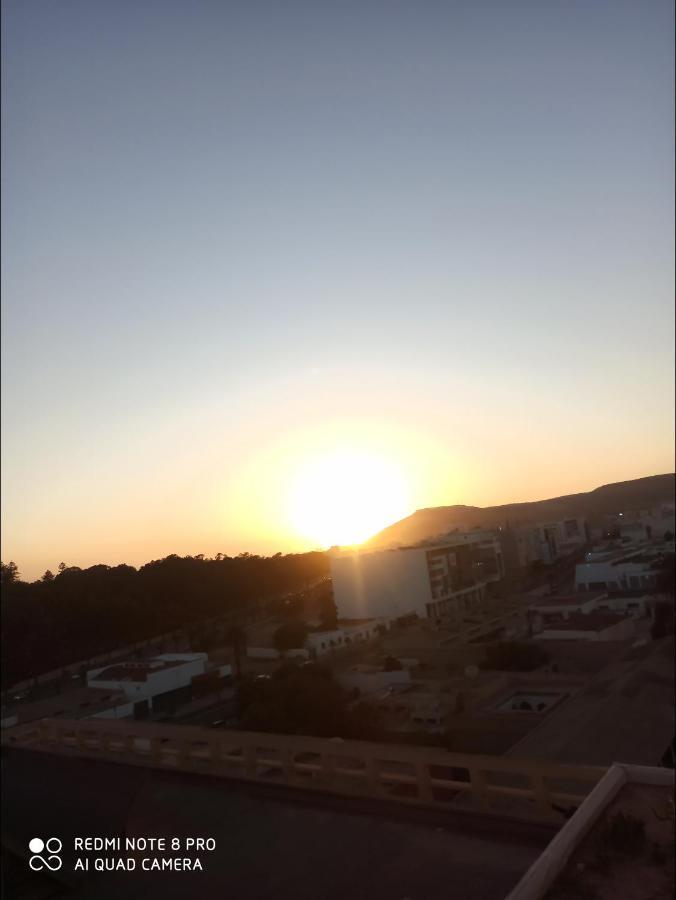 Appartement Julia Au Centre Ville Agadir Dans Residence Borj Dalat Dış mekan fotoğraf